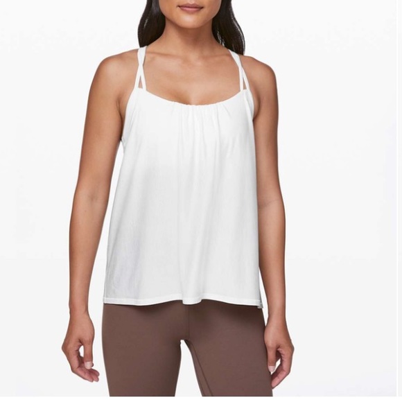 Lululemon Flow Y 2-in-1 yoga Tank